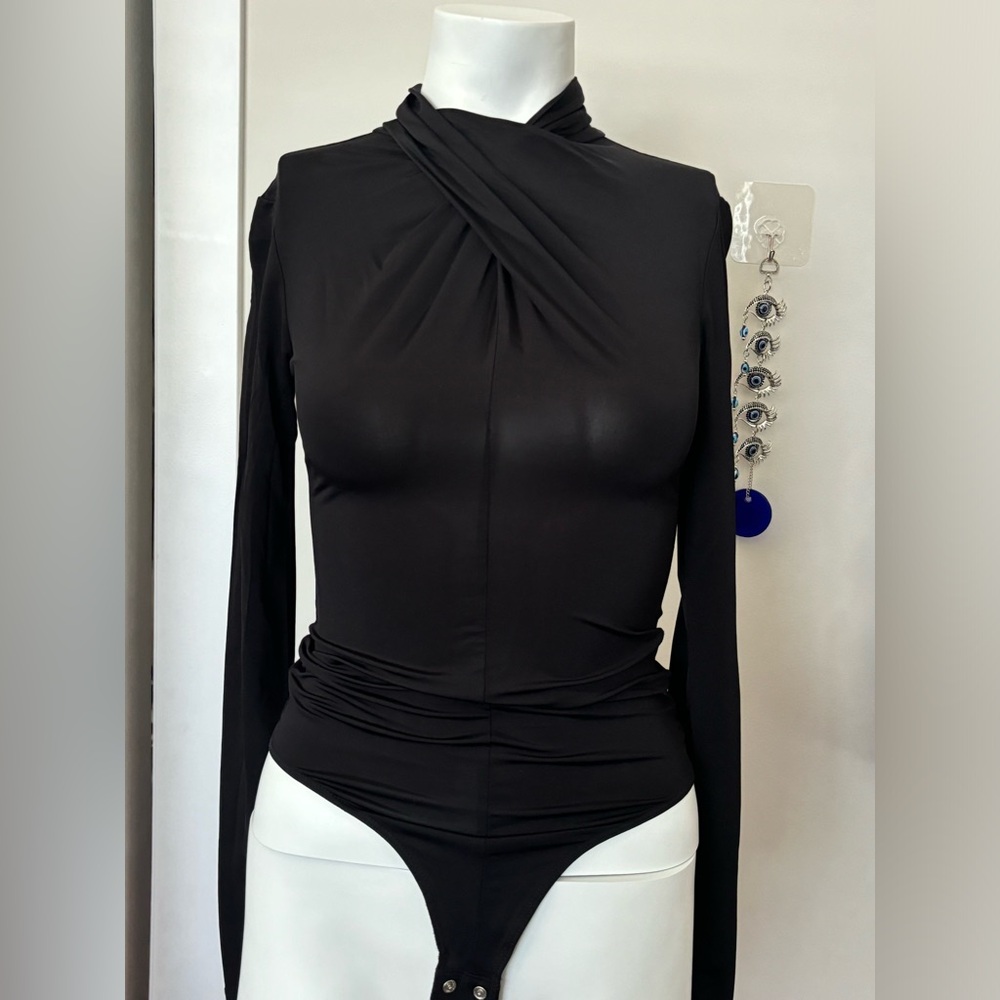 Black long sleeve bodysuit